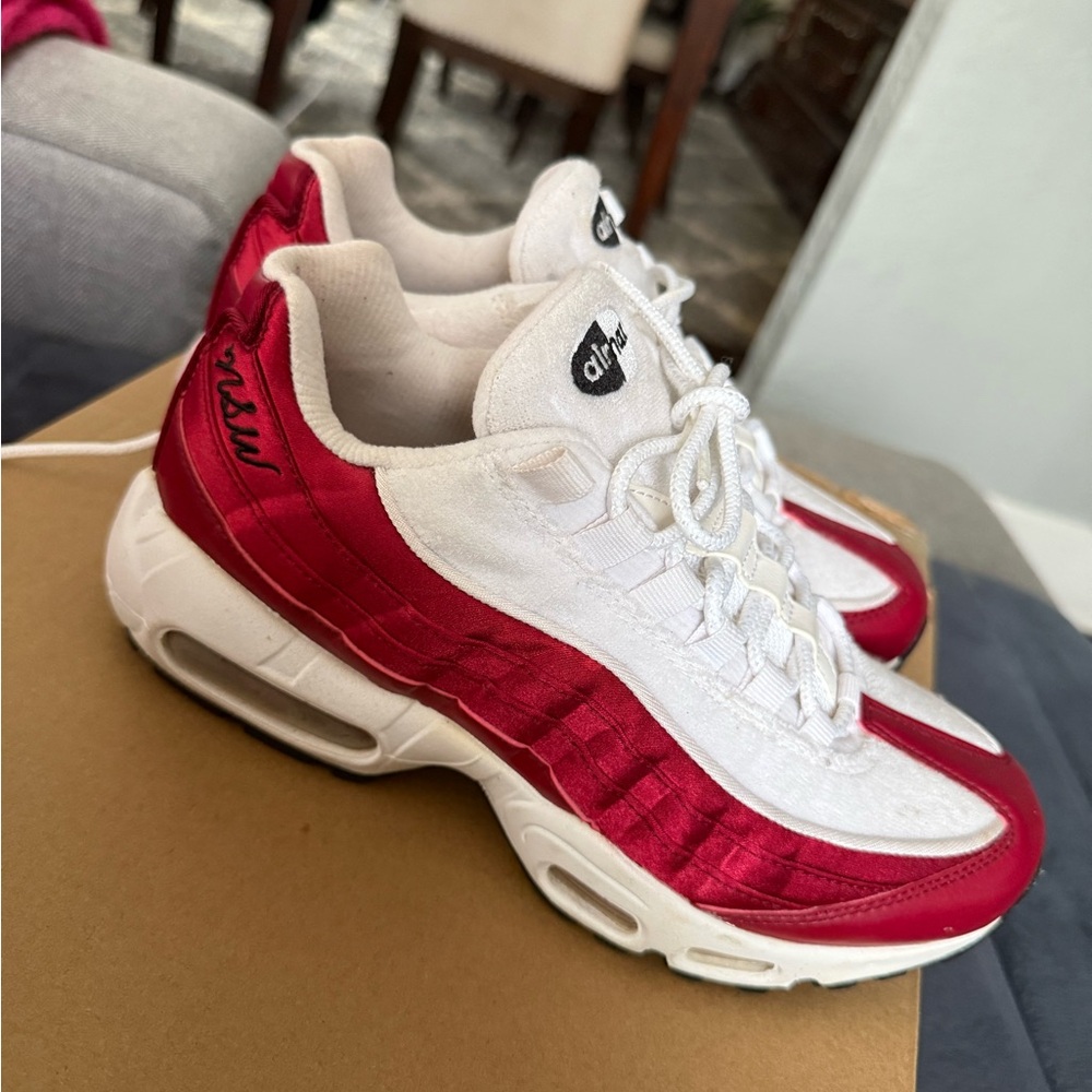 Nike Air Max Women's White and Red Athletic Shoes